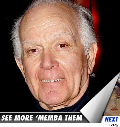 Robert Mandan