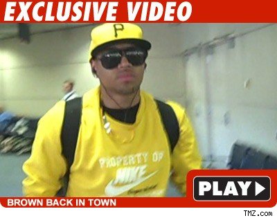 Chris Brown Hits L.A. -- Dressed Like a Pirate Chris Brown: Click to watch