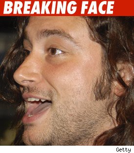Constantine Maroulis -- I Got Sucker Punched! Constantine Maroulis -- I Got Sucker Punched!