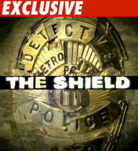 'Shield' Worker Learns About the Glass Ceiling The Shield
