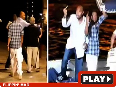 Jay-Z Flips after Bodyguard Fights with Pap Jay-Z Flips after Bodyguard Fights with Pap