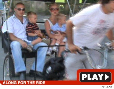 Britney Spears and Her Kids -- Rick Rolled Britney Spears: Click to watch