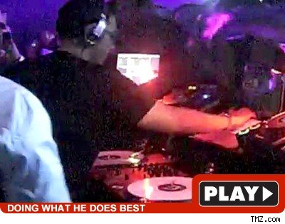 DJ AM