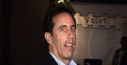 Jerry Seinfeld Takes a Swing at the Yankees