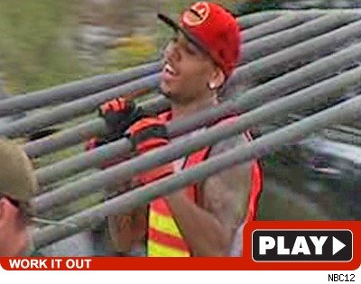 Chris Brown Puts Himself Behind Bars Chris Brown: Click to watch