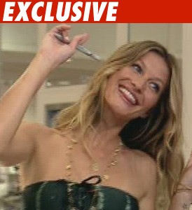 Gisele -- Hottest Pilot Ever Gisele