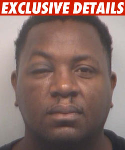 Cops: 'Housewives' Ex Walked Away from Fight Cops: 'Housewives' Ex Walked Away from Fight