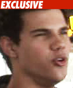 Taylor Lautner