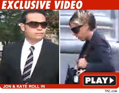 Jon & Kate Plus a Court Date The Gosselins: Click to watch