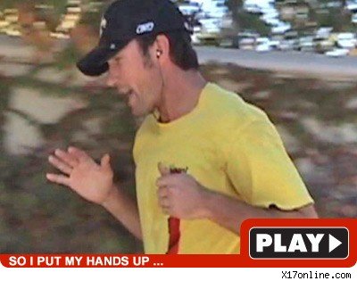 Jerry O'Connell Can't Get Miley Out of His Head Jerry O'Connell: Click to watch
