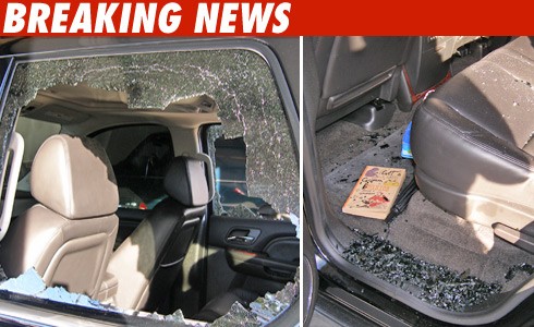 Tiger Woods' Wife -- Foooooore!!!! Tiger's car