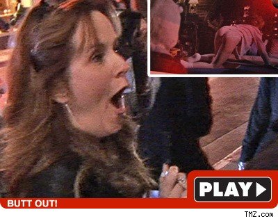 Lea Thompson: Click to watch