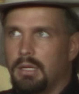 Garth Brooks Sues: Hospital Made $500,000 Error Garth Brooks Sues: Hospital Made $500,000 Error