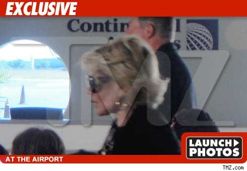 Joan Rivers 'Held Hostage' in Costa Rica Joan Rivers 'Held Hostage' in Costa Rica