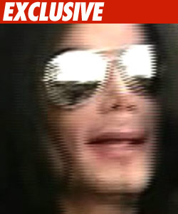 Jackson's Dad Wants to Sue Over Death Photos Michael Jackson