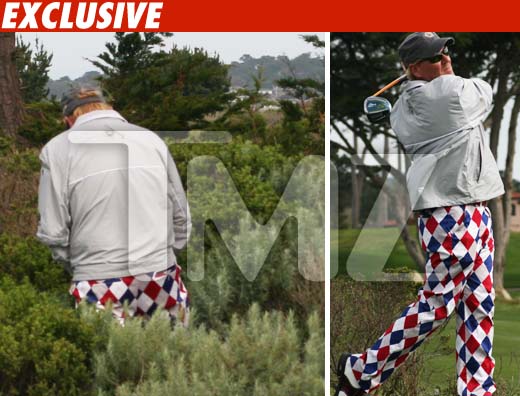 John Daly peeing John Daly peeing