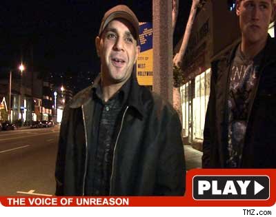 Lutfi on Spears: 'Nothing Wrong with Britney' Sam Lutfi