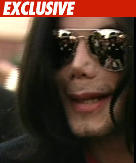 Eyewitness: Dr. Conrad Murray Hid the Propofol Eyewitness: Dr. Conrad Murray