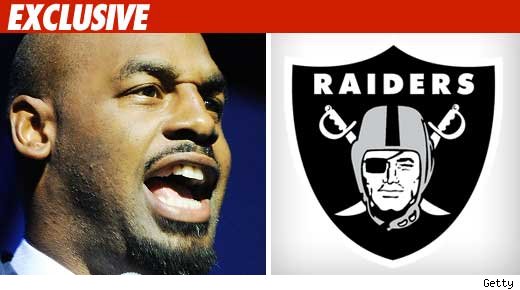 Donovan McNabb -- Silver and Blacklists Himself Donovan McNabb