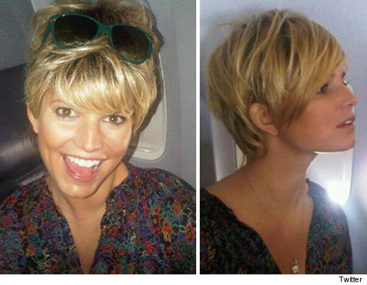 Jessica Simpson Wigs Out