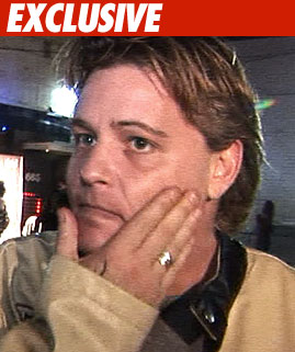 0420_corey_haim_EX_TMZ_01