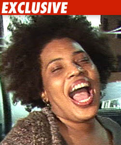 Macy Gray Accused of $43,000 Publicity Stunt Macy Gray Accused of $43,000 Publicity Stunt