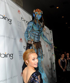 Hayden Panettiere -- Short & Sweet