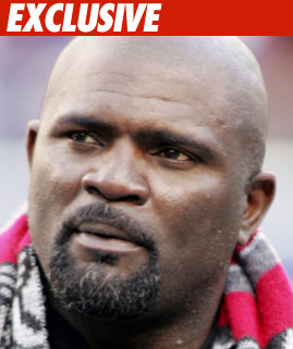 0506_lawrence_taylor_EX_Getty_06
