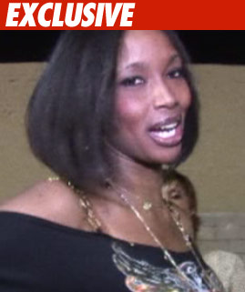 Beverly Peele 0511_beverly_peele_EX_TMZ_01