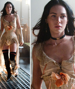 Megan Fox's 'Hex'-y Shot -- Just 'Cuz
