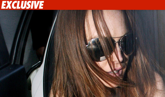 lindsay lohan drugs pictures. Lindsay Lohan can still take