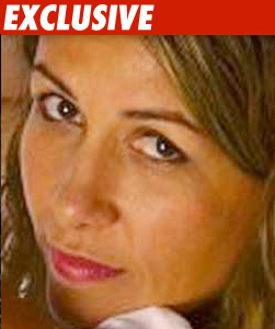 0601_monica_burgos_ex