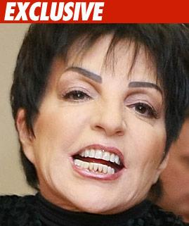 0602_liza_EX_Getty_01