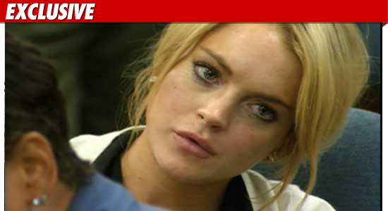 Lindsay Lohan 0716_lilo_EX_TMZ_01