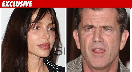 Oksana Grigorieva and Mel Gibson 0719_Oksana_Mel_getty_ex_02