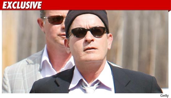0801_Charlie_Sheen_getty_ex
