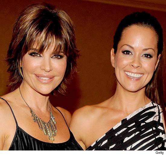 0809_lisa_rinna_brooke_burke