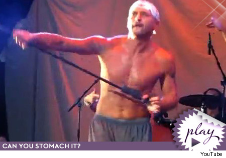 Tim McGraw Shirt Off