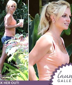 Britney Spears -- Back in the Studio!