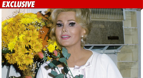 0831_zsa_zsa_EX_Getty_03