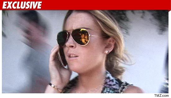 0905_Lindsay_Lohan_TMZ_ex_04