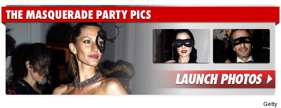 1001_masquerade_party_pics_footer