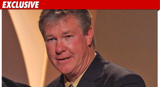 1007-larry-wilcox-ex-getty-01.jpg