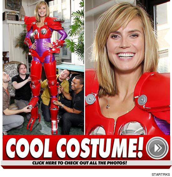 1028_heidi_costume_welcome_launch