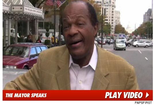 1029_marion_barry_papsfirst_video