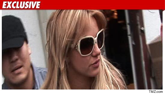 1101_britney_spears_TMZ_EX_02