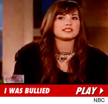 110210_demi_lovato_ellen_video3