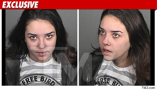 1201_alexis_mug_EX_01a