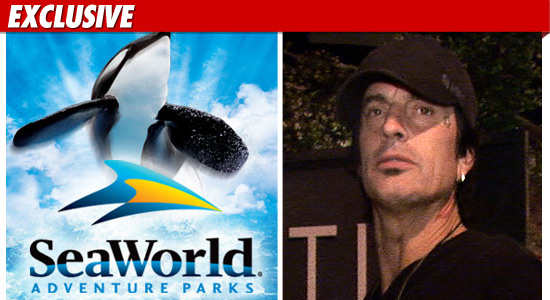 1207_sea_world_tommy_lee_EX_Tmz