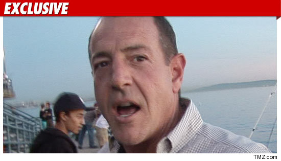 1208_milo_EX_TMZ_01